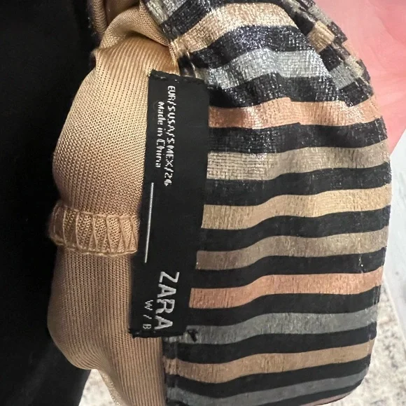 Zara Black and Gold Striped Pants; size small - Picture 5 of 7
